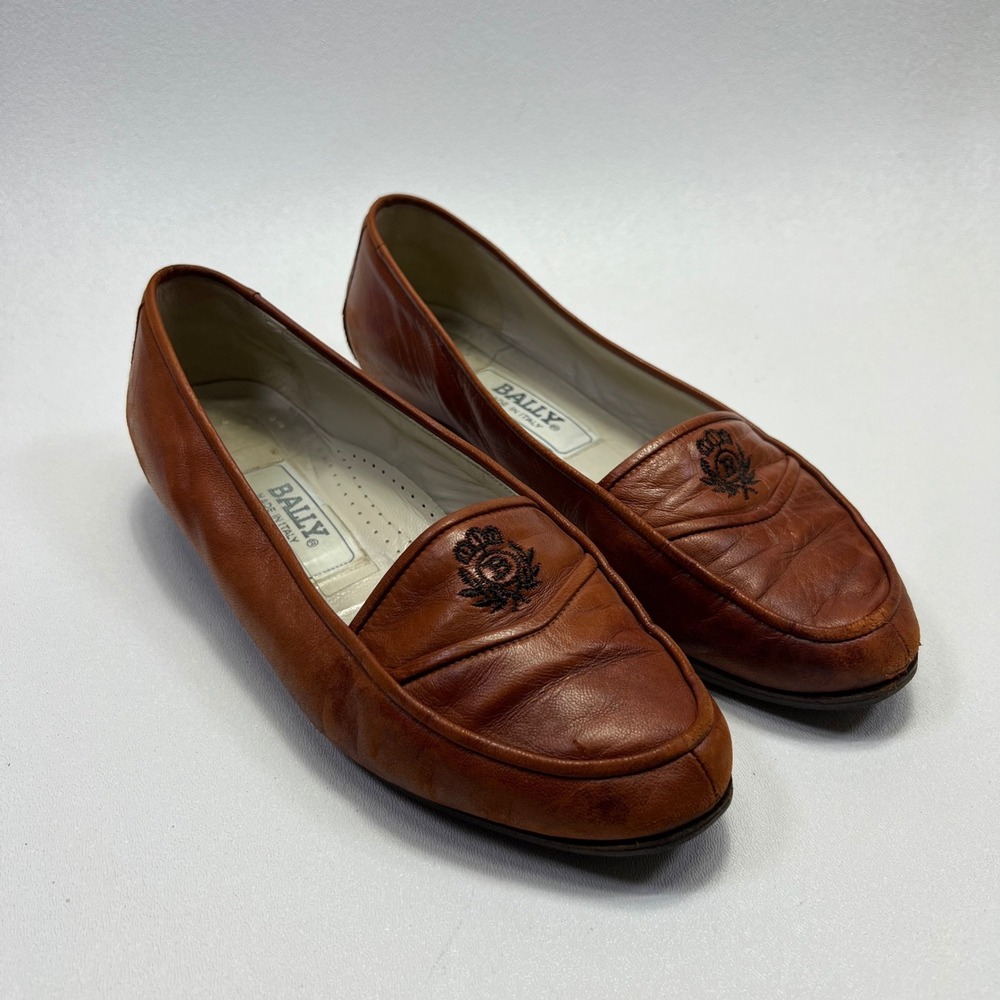 VINTAGE Bally Womens Brown Leather Crest Loafers Size 8M Italy Low Heel Flats‎